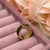 Anello 2004 color oro in pelle